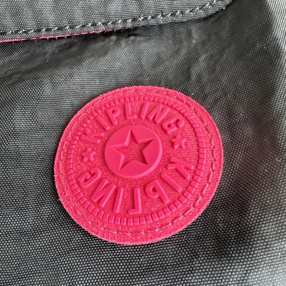 Kipling Expandable Tote Black Side Zip Pink Details - Picture 2 of 16